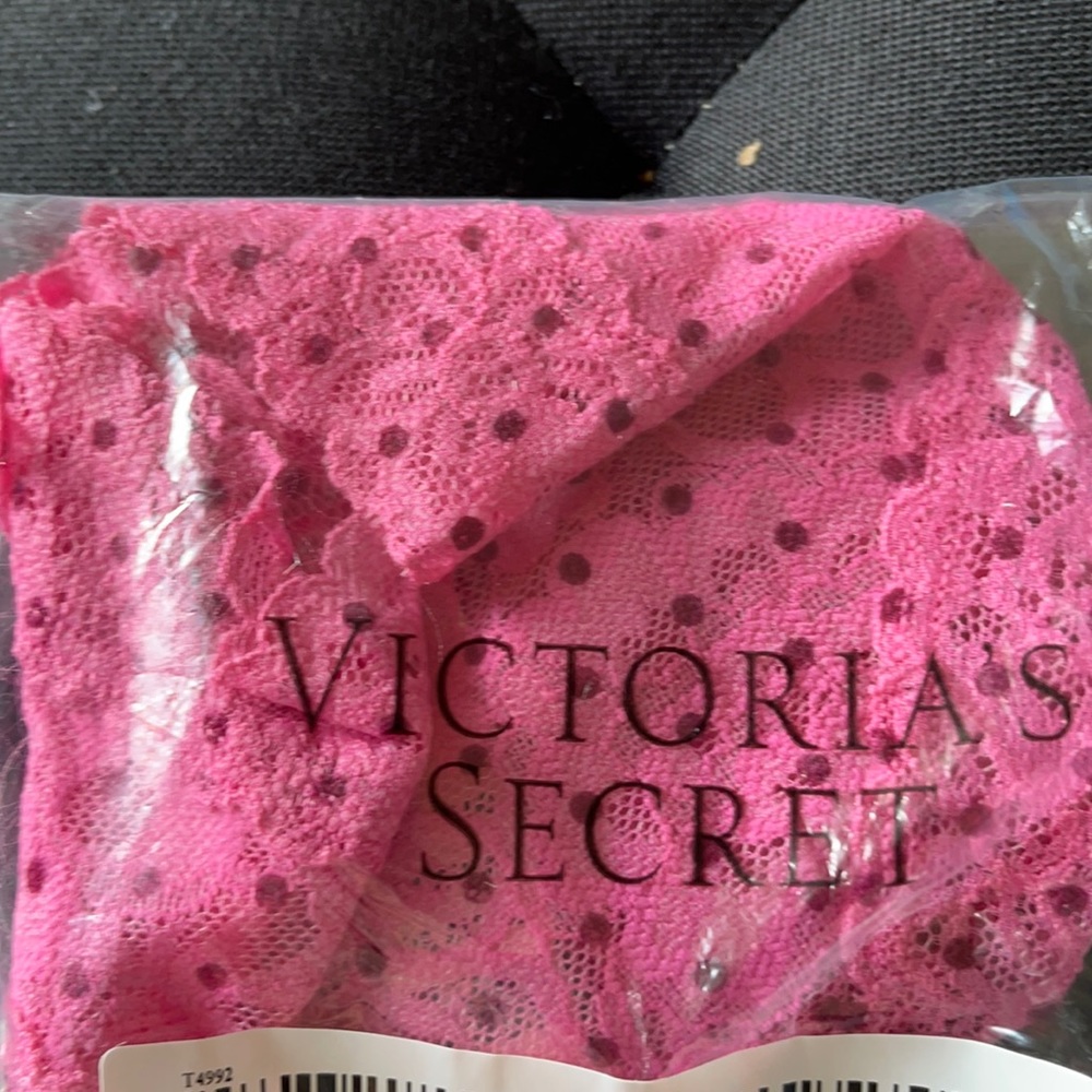 VS lace cheeky panties